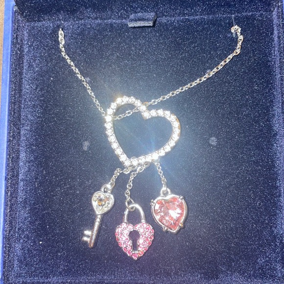Swarovski Heart Necklace with Gems & Crystals - Picture 2 of 6